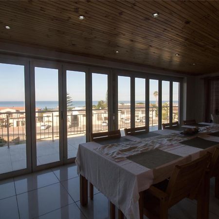 Madiolyn Apartment Джефрис Бей Екстериор снимка